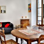 Salon, salle &agrave; manger et cuisine ouverte