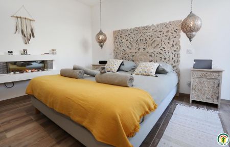 Bed & Breakfast no.G381720 Jaillans - Dr&ocirc;me - photo