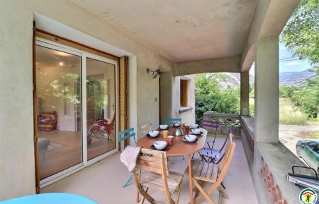 Gite n&deg;G113008 Die - Dr&ocirc;me - Terrasse couverte
