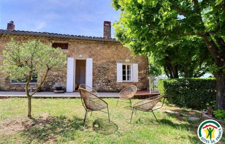 Le gîte avec petits fauteuils Gite n°G180001 Mérindol-les-Oliviers - Drôme - Le gîte avec petits fauteuils