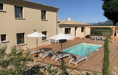 Gite n&deg;G277001 La Roche-sur-Grane - Dr&ocirc;me - Terrasse et piscine privee