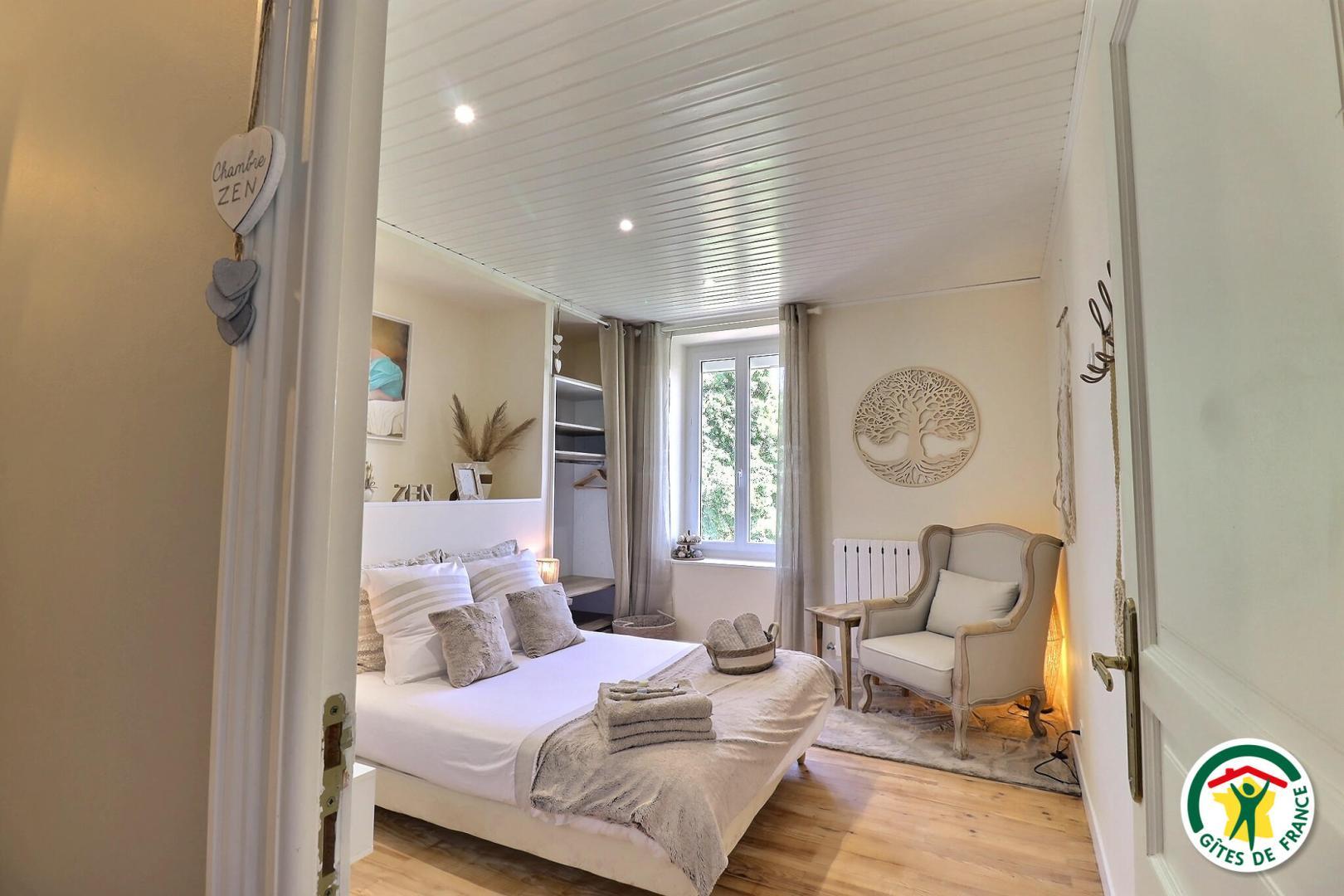 Chambre Zen : lit 140x200cm photo 23