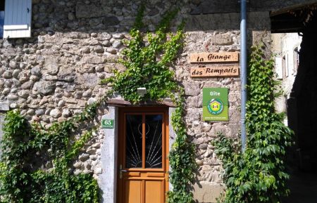 Gite n&deg;G323001 Saint-Paul-l&egrave;s-Romans - Dr&ocirc;me - L'entr&eacute;e du g&icirc;te