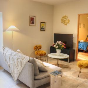 Location  n�G281010 � ROMANS SUR ISERE (26)