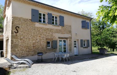 Gite n&deg;G84004 Ch&acirc;teauneuf-sur-Is&egrave;re - Dr&ocirc;me - Fa&ccedil;ade
