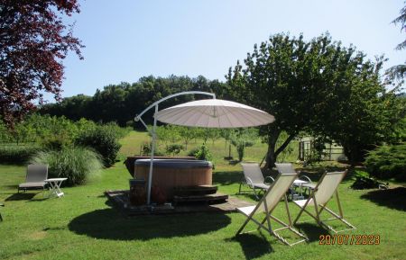 Gite n&deg;G190007 Saint-Laurent-en-Royans - Dr&ocirc;me - Spa ext&eacute;rieur ouvert selon la m&eacute;t&eacute;o
