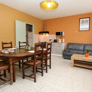 Location  n�G2156 � ALBON (26)